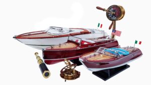 Drewniane modele łodzi motorowych Riva, Chris Craft, Wally